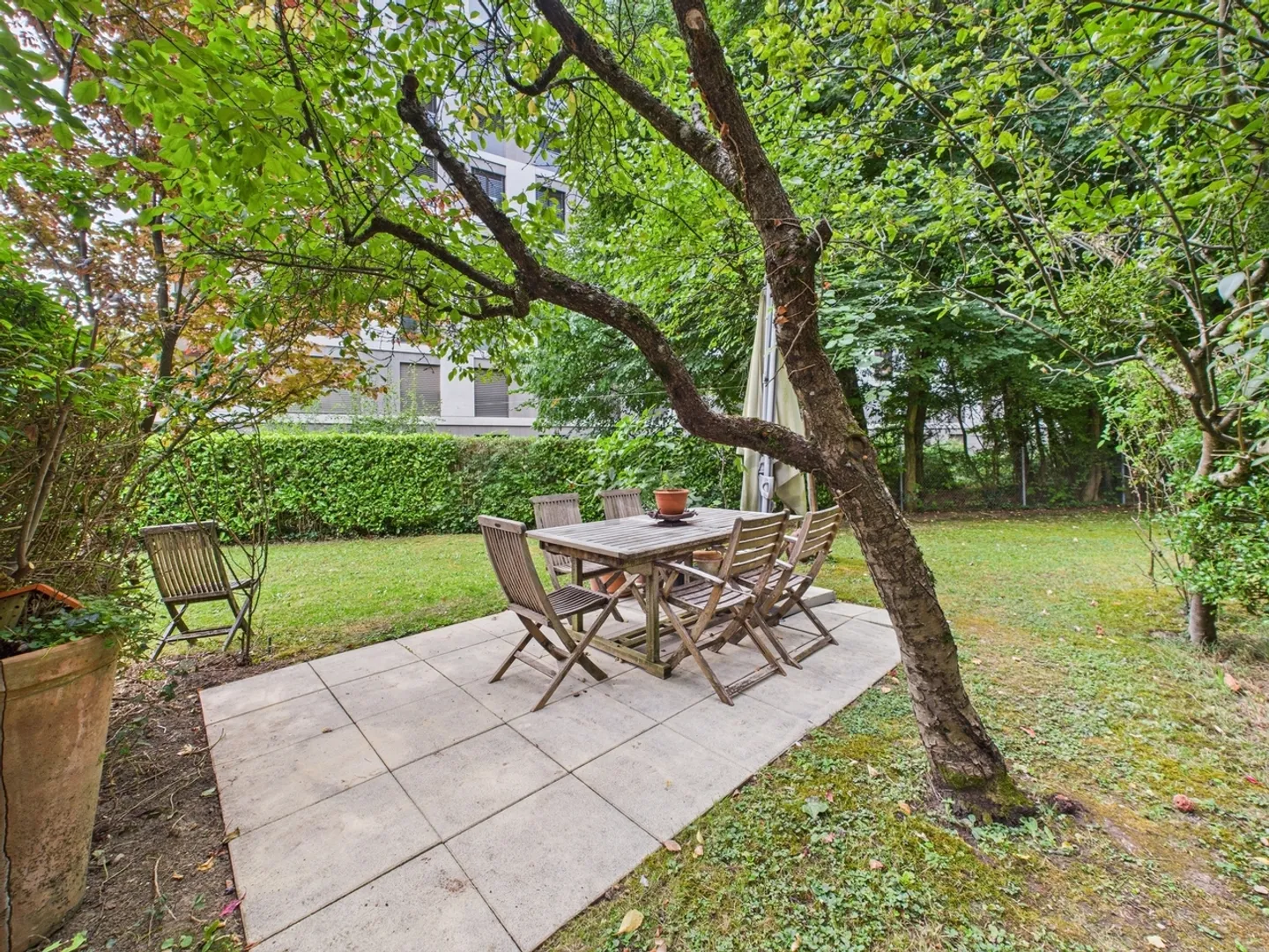 Möbliertes Duplex mit privatem Garten, Terrassen und Doppelbox Plateau de Frontenex - Foto 2 von 13