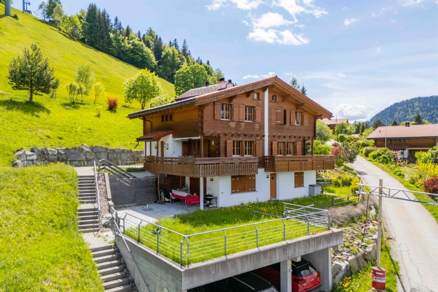 Appartement de vacances de 4.5 pièces au cœur du domaine skiable et de randonnée de Grüsch-Danusa - Photo 1 sur 37