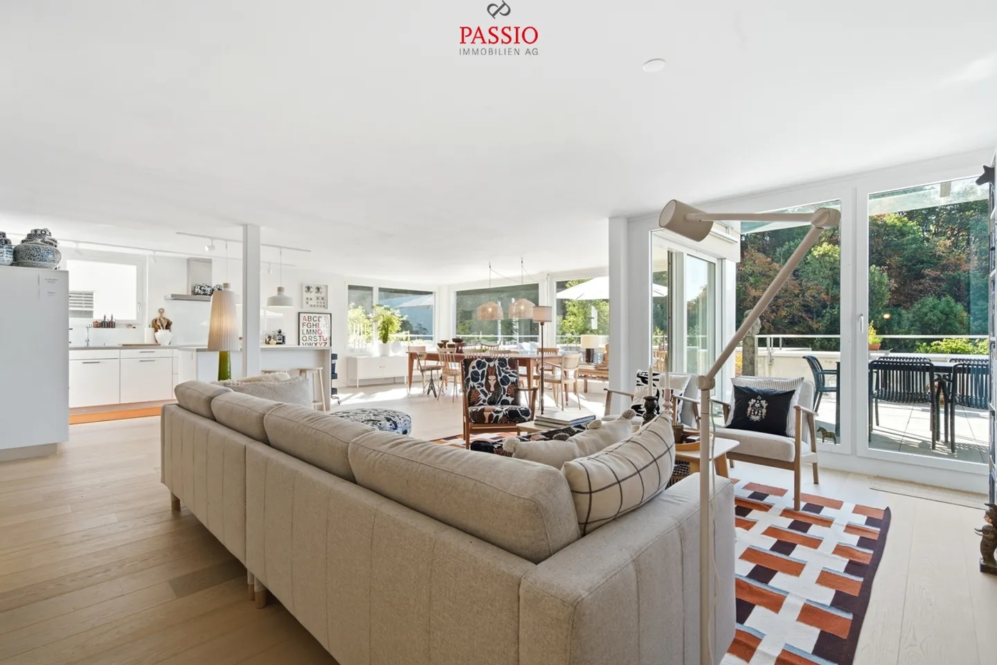Maison de rêve au-dessus du lac de Bienne avec terrasse de 92 m² - Photo 6 sur 41