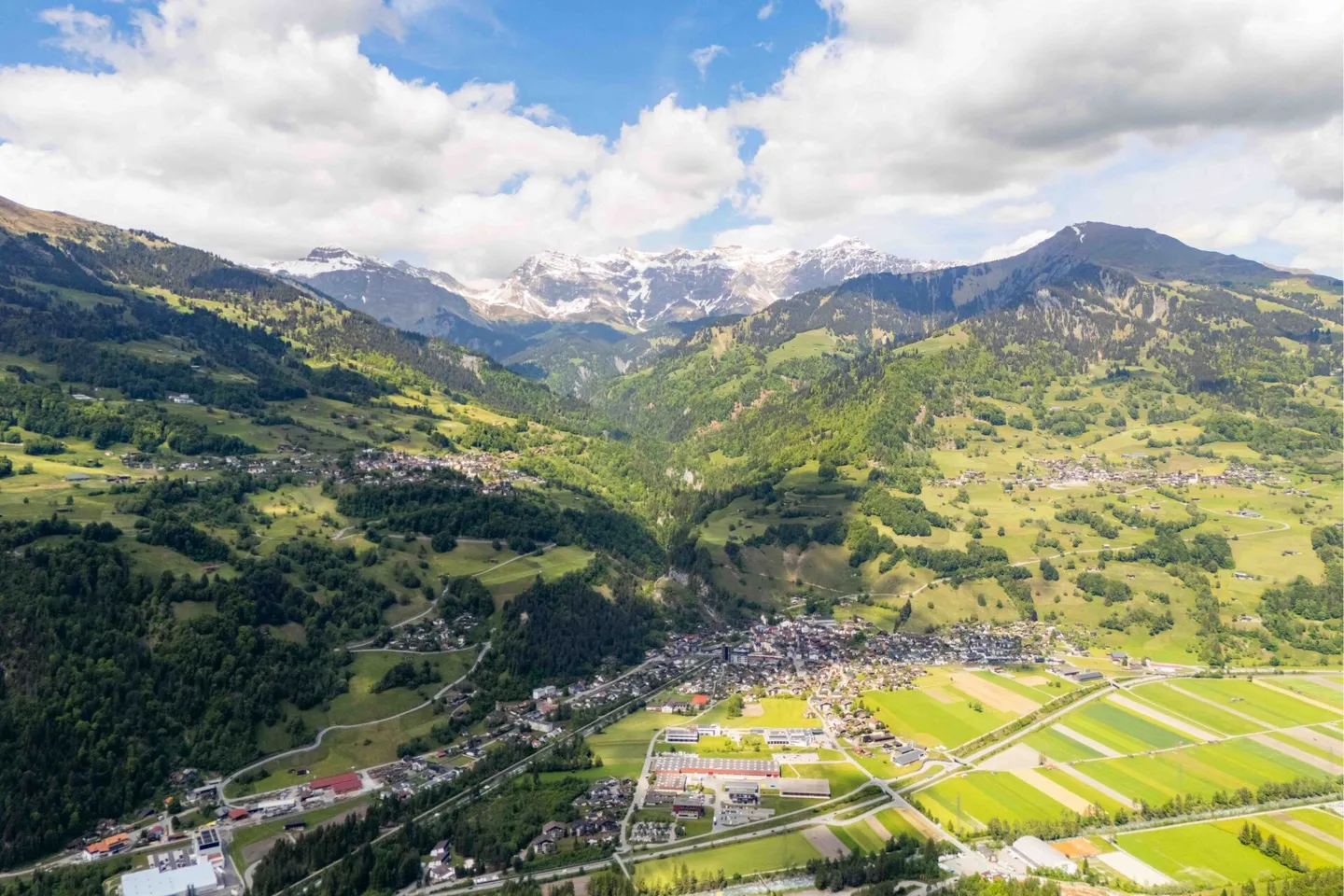 Appartement de vacances de 4.5 pièces au cœur du domaine skiable et de randonnée de Grüsch-Danusa - Photo 32 sur 37