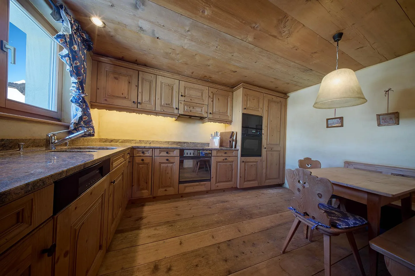 Caractère de chalet exclusif - Photo 8 sur 20