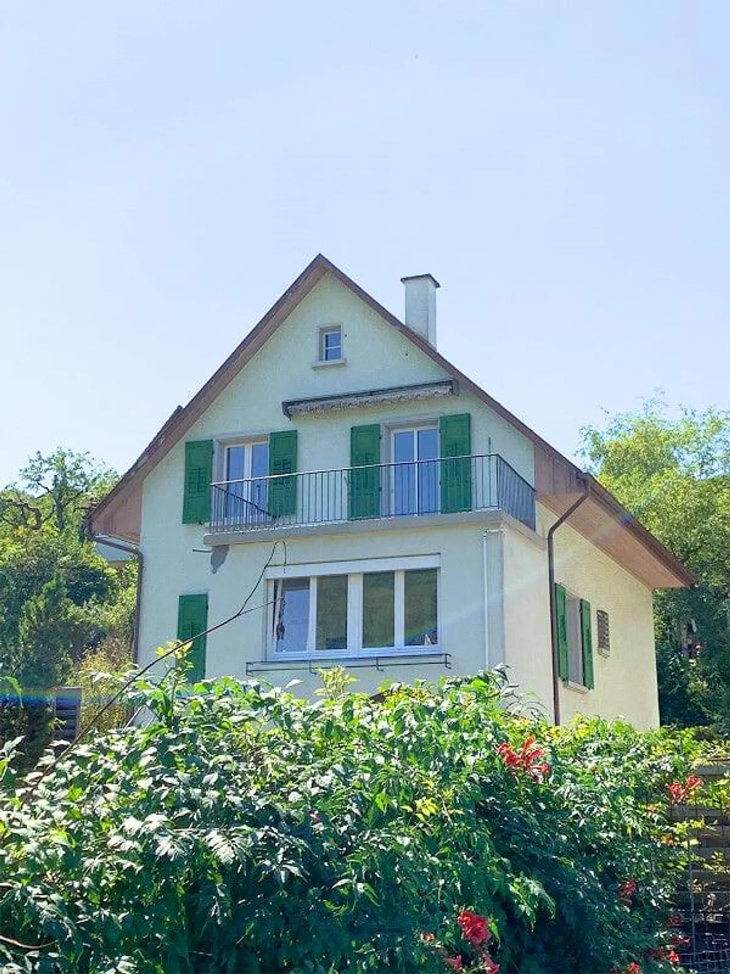 Charmante maison individuelle avec 5½ pièces - Photo 1 sur 23