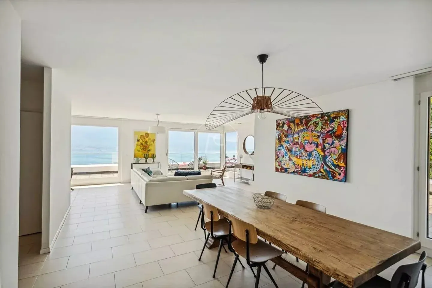 Stunning Penthouse with Lake View - Photo 2 of 14