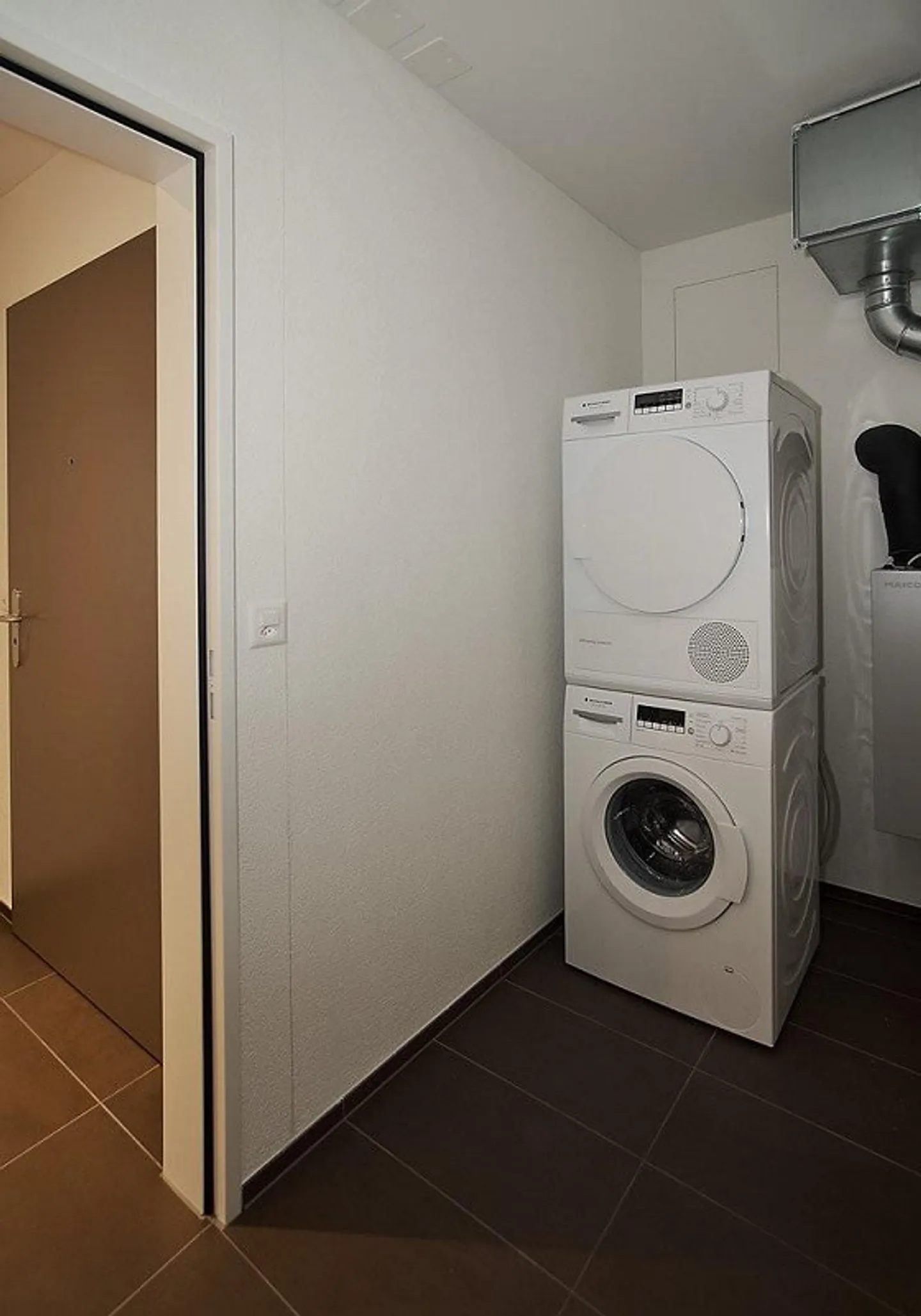 Appartamento confortevole cerca nuovo inquilino - Foto 9 di 10