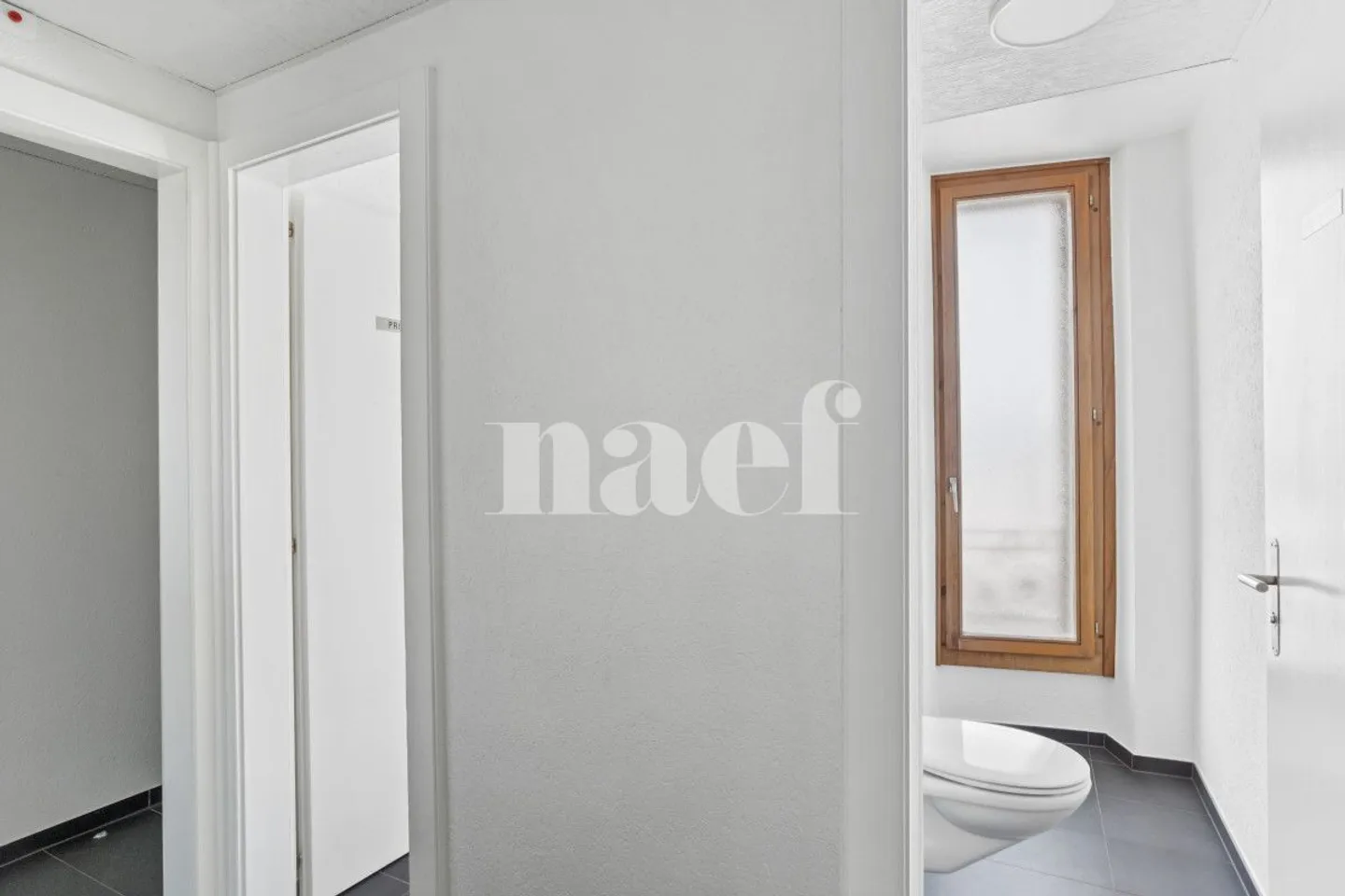 Bureau - Photo 9 sur 10