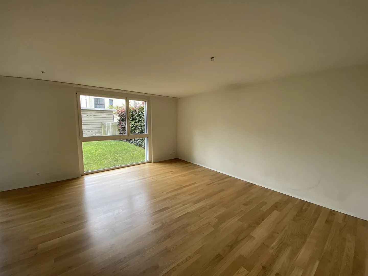 Quiet yet central - 2.5 room apartment on Grudligweg - Photo 4 of 7