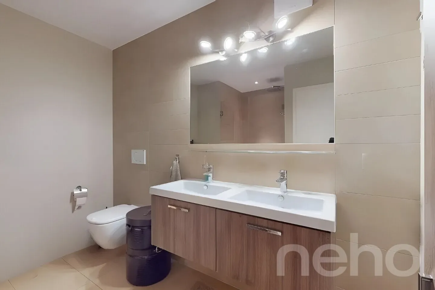 Spacieux duplex avec mezzanine et deux terrasses - Foto 7 di 11