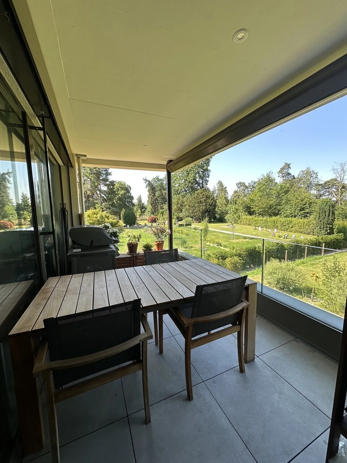 Vivre moderne à la meilleure adresse de Zollikofen – soleil, confort et qualité de vie réunis - Photo 1 sur 9