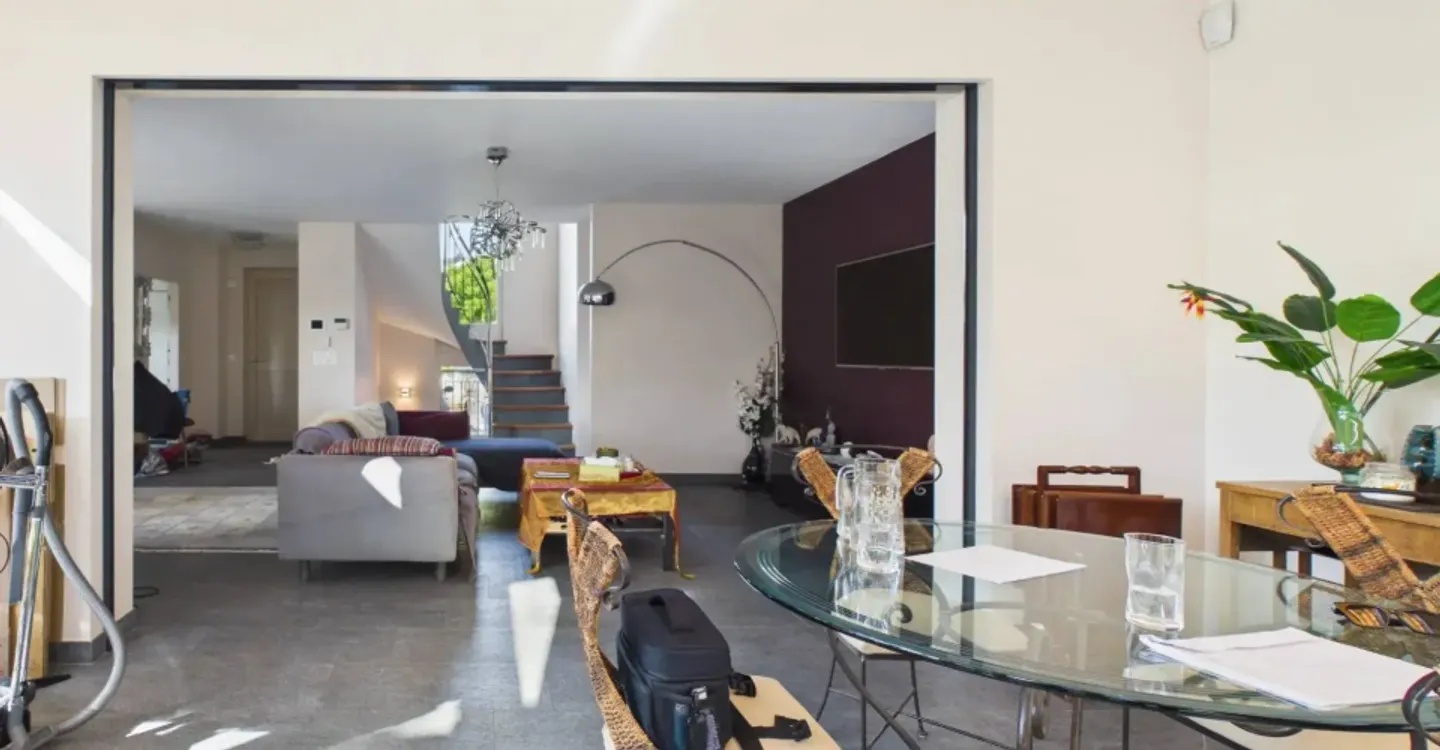 EXCLUSIVITE : Villa familiale de standing à Corsier - Photo 3 sur 10