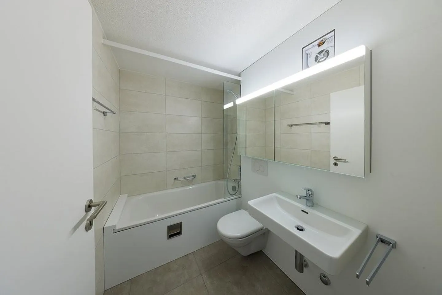 Appartamenti di 4,5 stanze completamente ristrutturati - Foto 5 di 11
