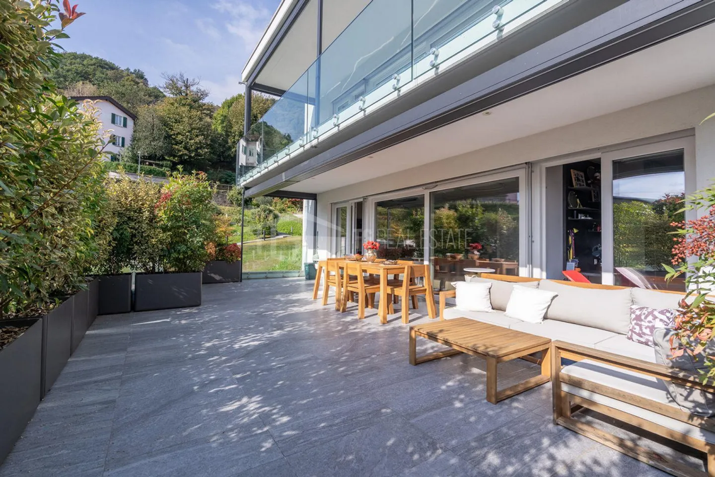 Villa Elegante a Manno - Foto 4 di 13