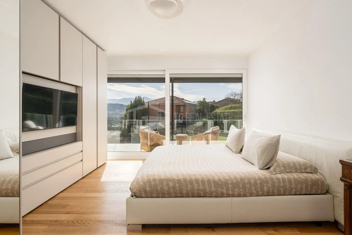 Villa Elegante a Manno - Foto 8 di 13