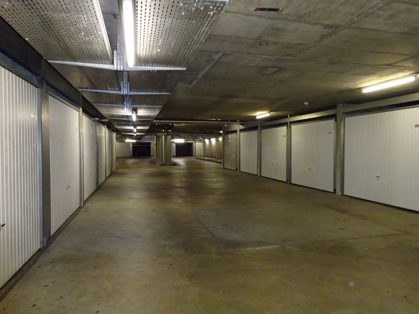 Individual Garage - Photo 2 of 7