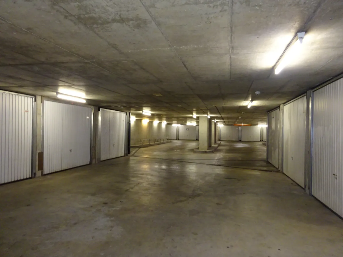 Individual Garage - Photo 3 of 7