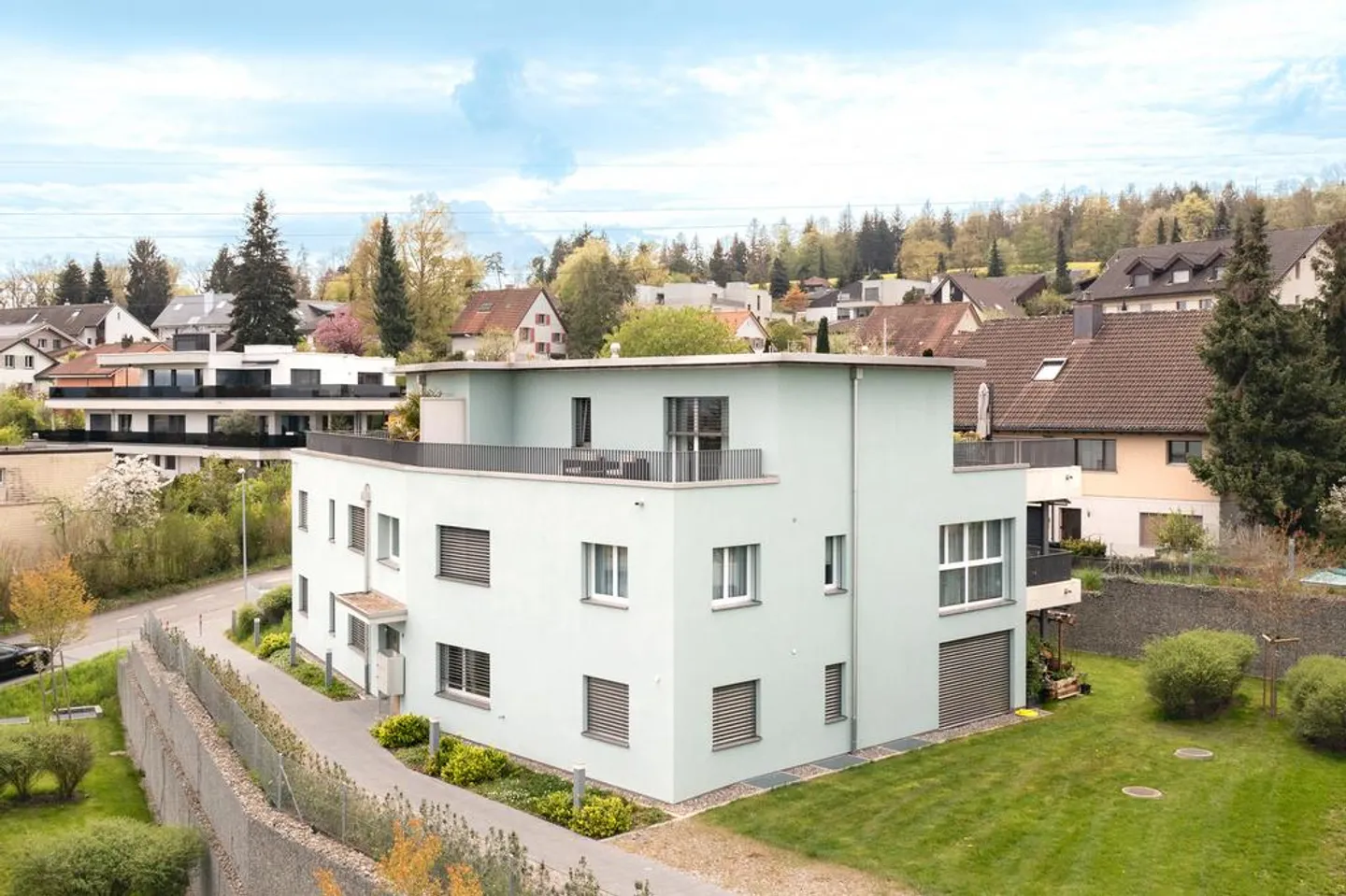 Moderne Erdgeschoss-Wohnung - Foto 1 von 10