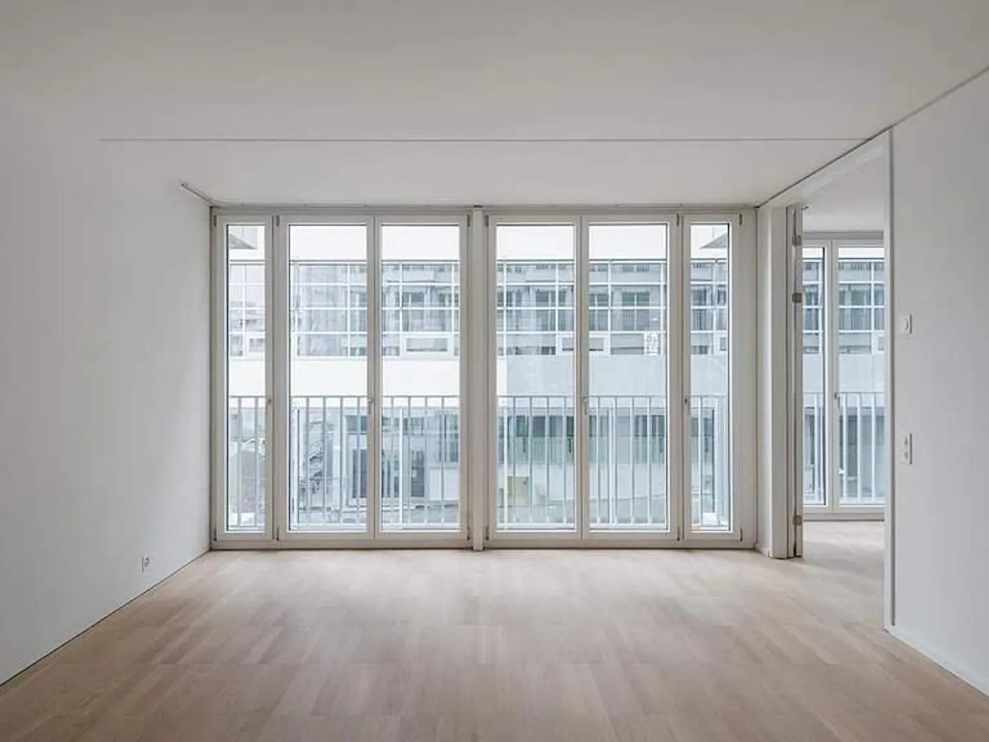 Modernes Apartment in lebhafter Lage - Foto 2 von 6