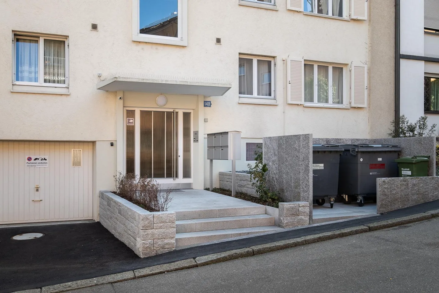 Bellissimo appartamento a Zurigo-Oerlikon, recentemente ristrutturato - Foto 3 di 16