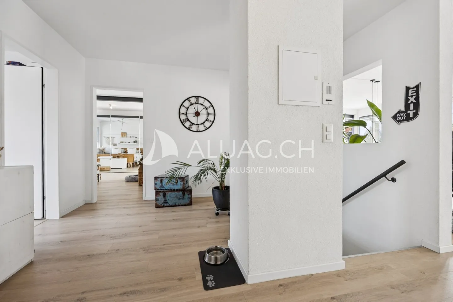 PENTHOUSE WITH LARGE TERRACE - Photo 8 of 14