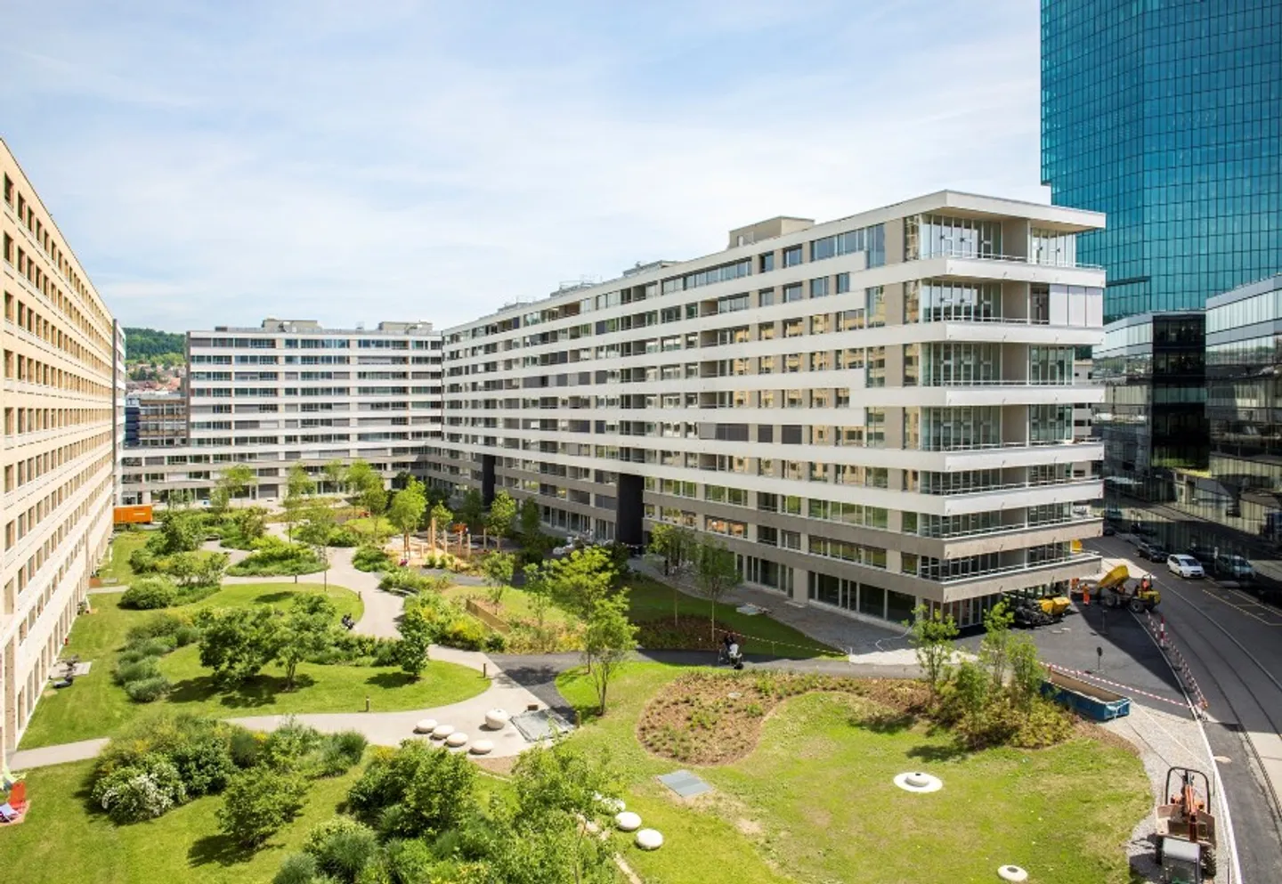Appartement 1,5 pièces à proximité immédiate des Prime Towers - Photo 1 sur 4