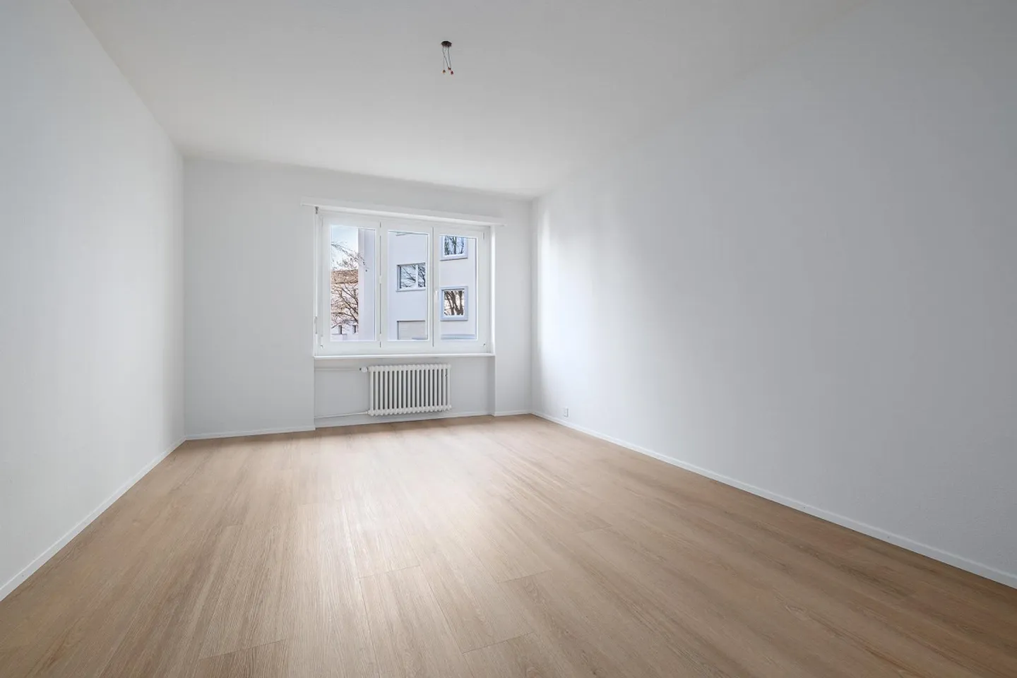 Bellissimo appartamento a Zurigo-Oerlikon, recentemente ristrutturato - Foto 12 di 16