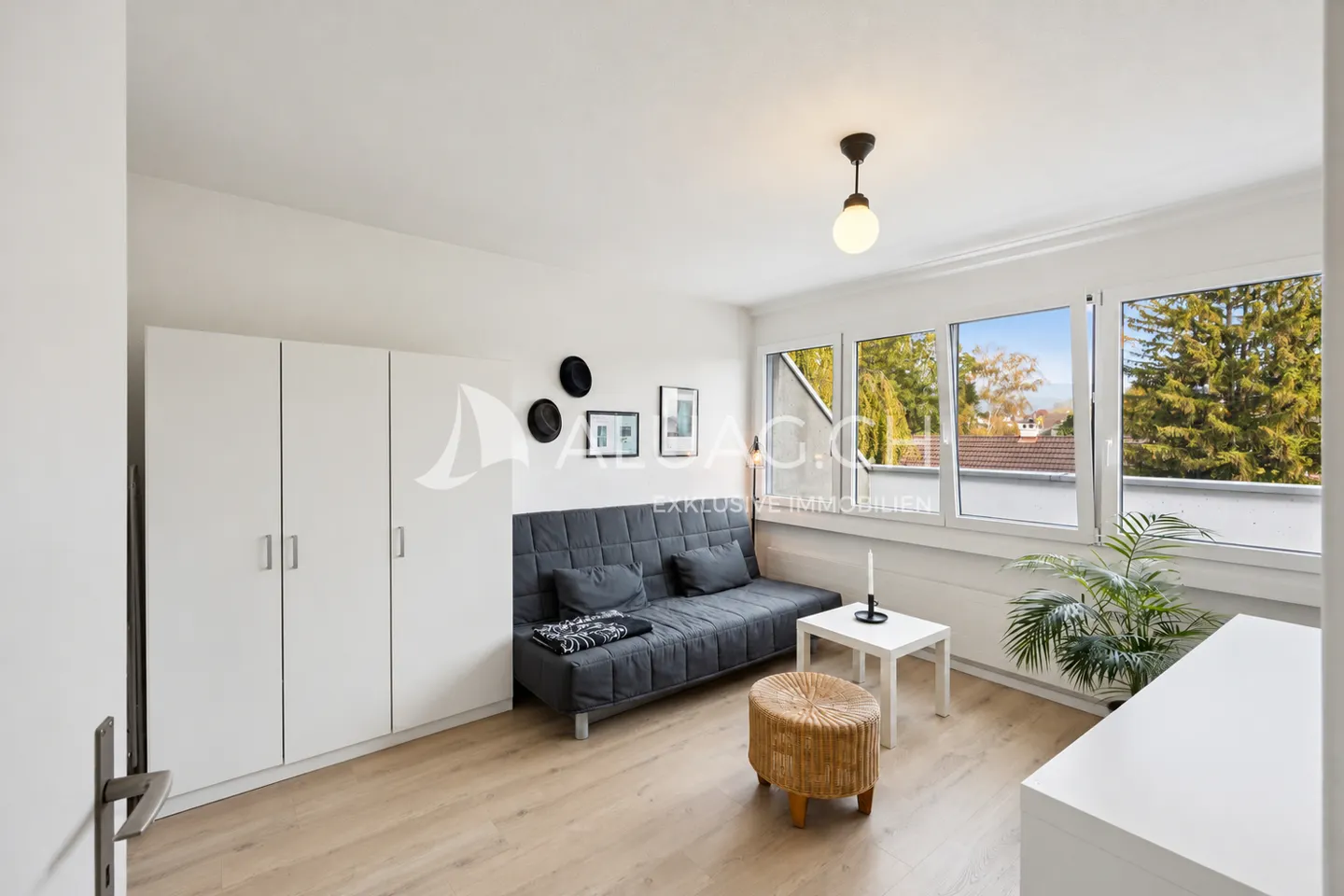 PENTHOUSE WITH LARGE TERRACE - Photo 10 of 14