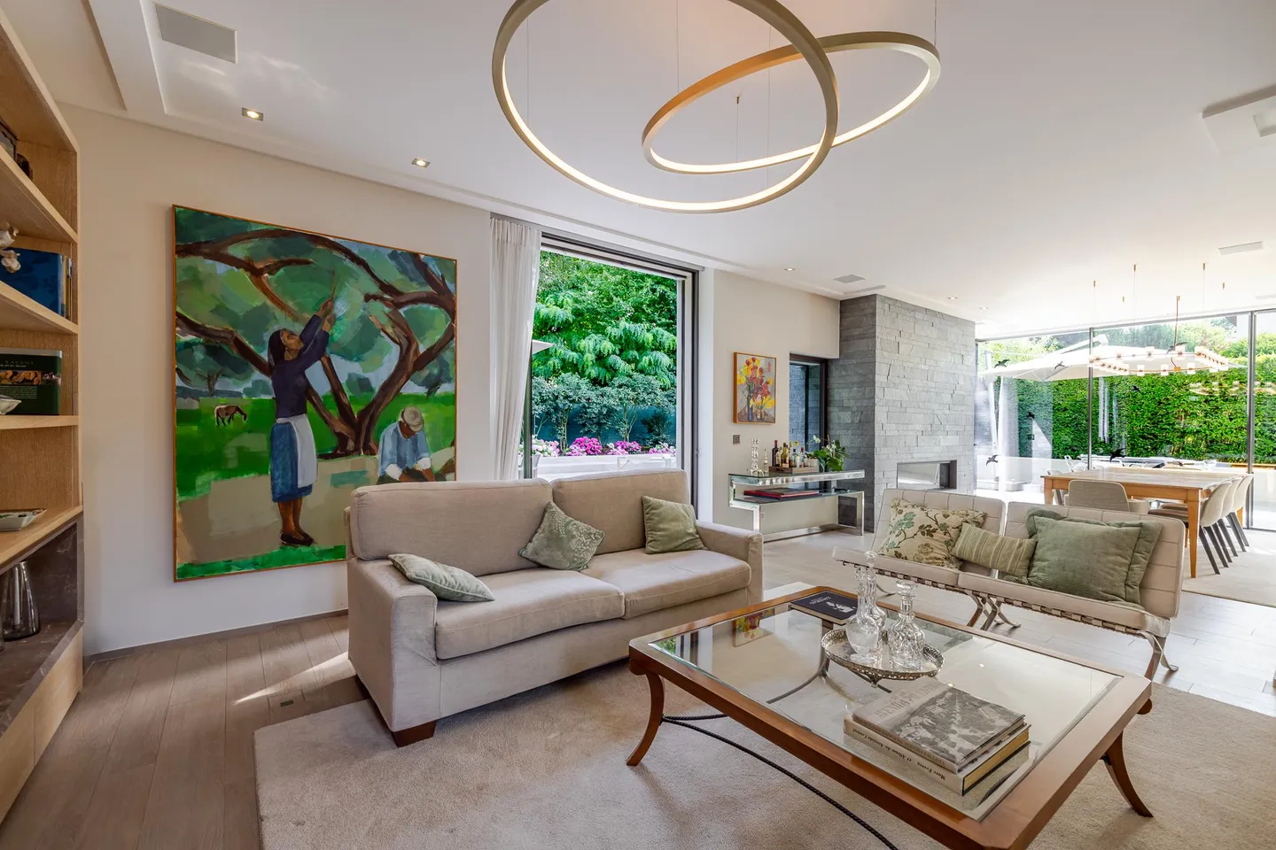 Luxusvilla in Conches - Foto 1 von 7