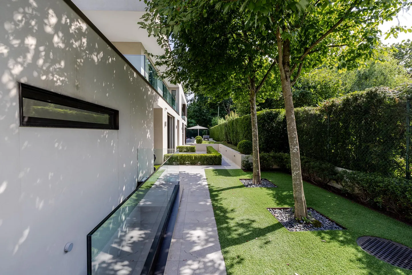 Luxusvilla in Conches - Foto 7 von 7