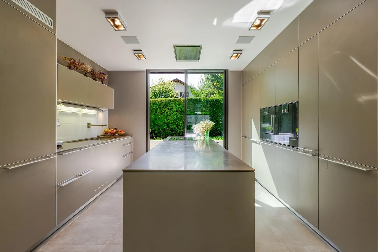 Luxusvilla in Conches - Foto 4 von 7