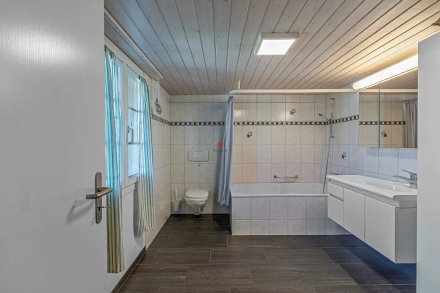 Cozy Schwyzerhüsli with Charm - Photo 5 of 12