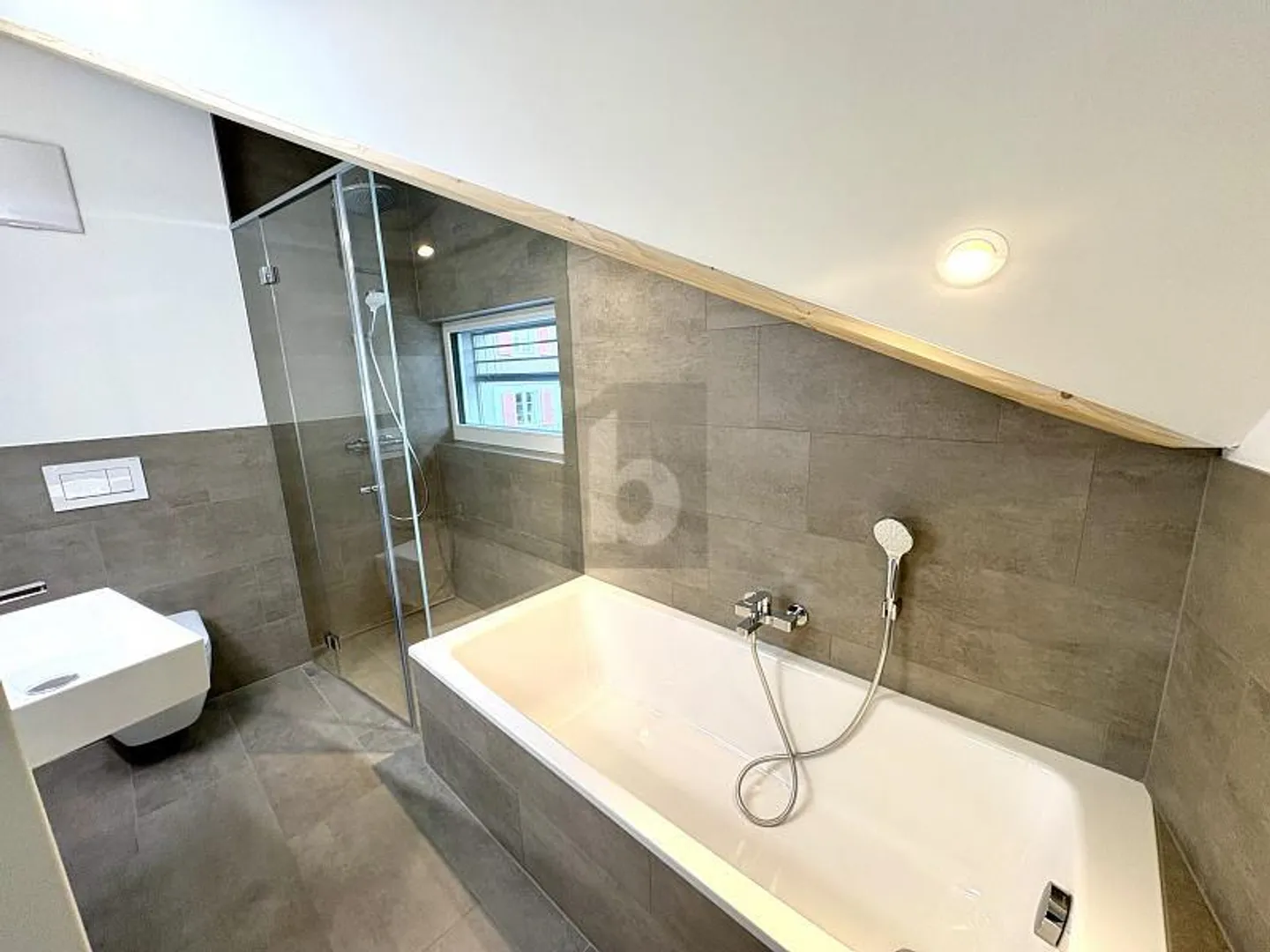 HIGH QUALITY, FIRST USE, CLOSE TO NATURE WITH LAKE VIEW - Photo 5 of 6