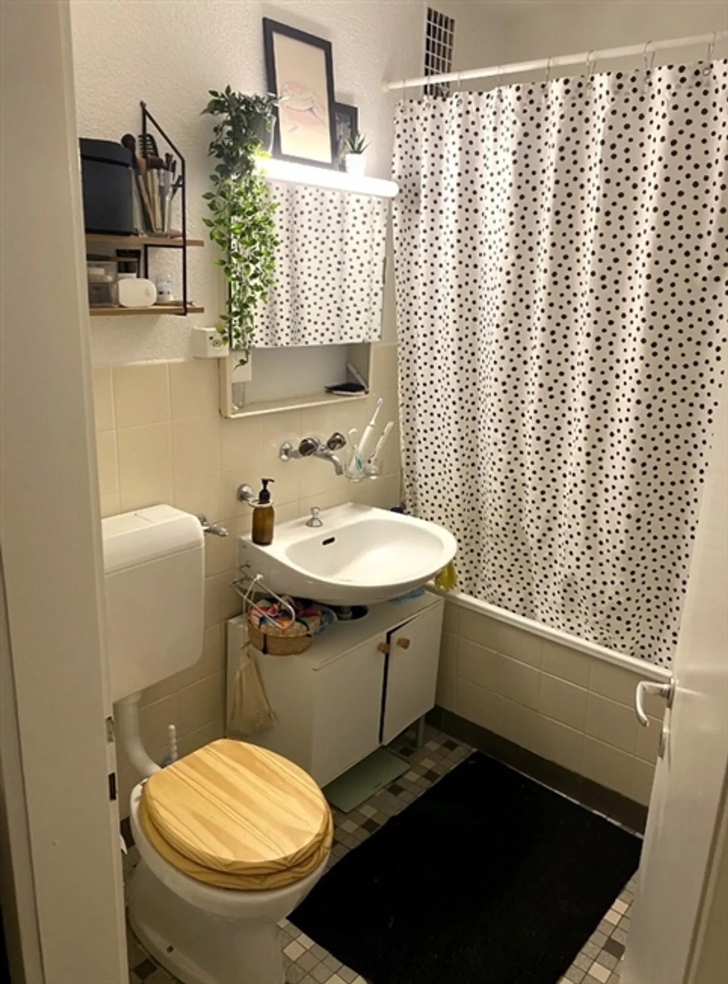 1 ROOM APARTMENT IN ZURICH - DISTRICT 9 ALTSTETTEN, FURNISHED, TEMPORARY - Photo 6 of 8