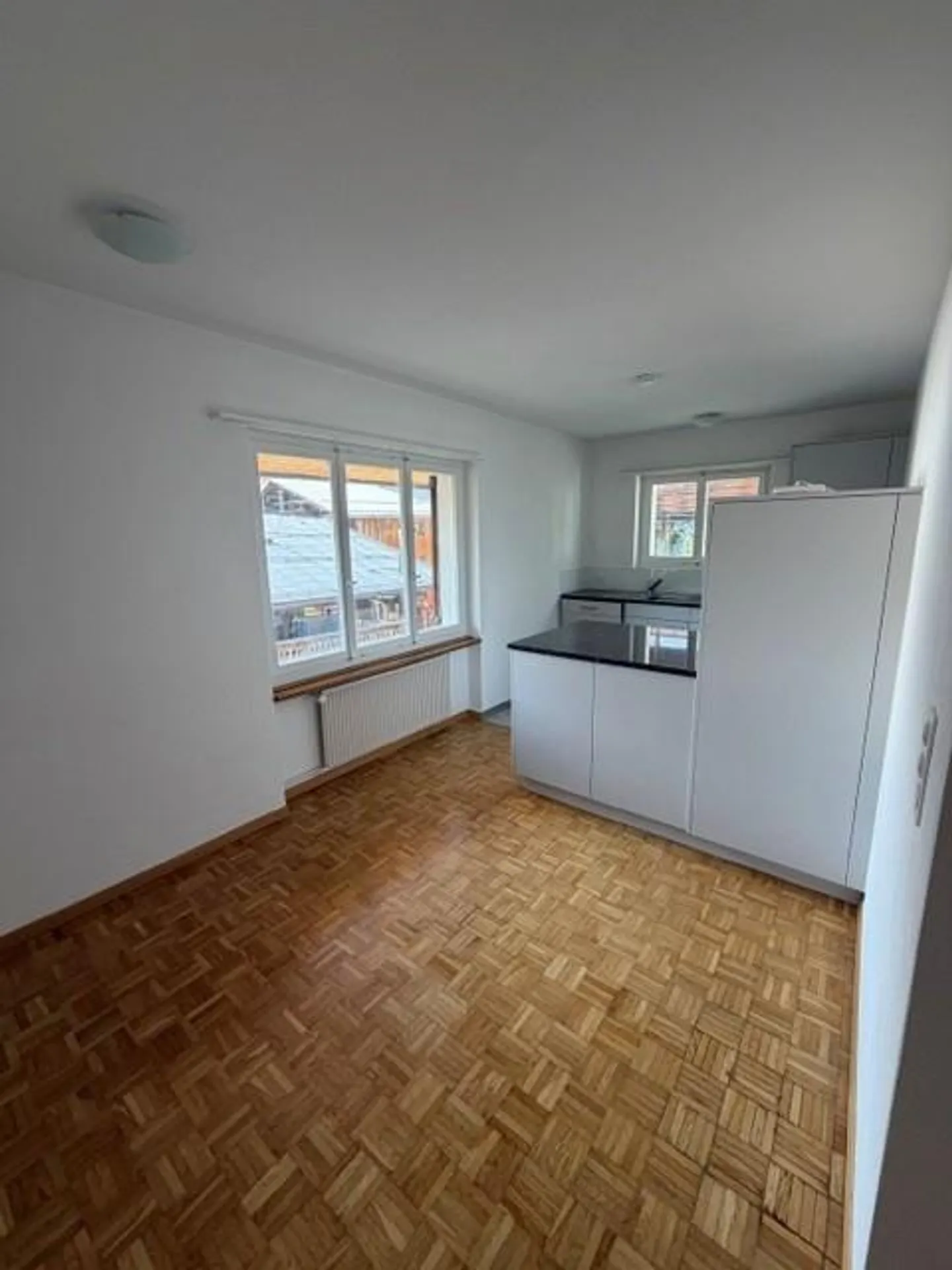 3.5-room apartment in the heart of Flims - limited until 31.03.2027 - Photo 4 of 7