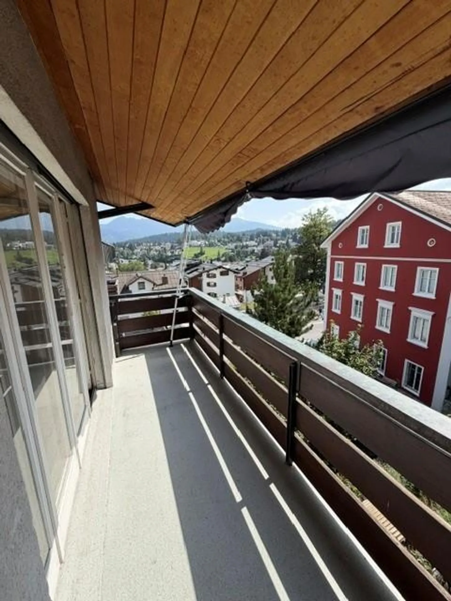 3.5-room apartment in the heart of Flims - limited until 31.03.2027 - Photo 7 of 7