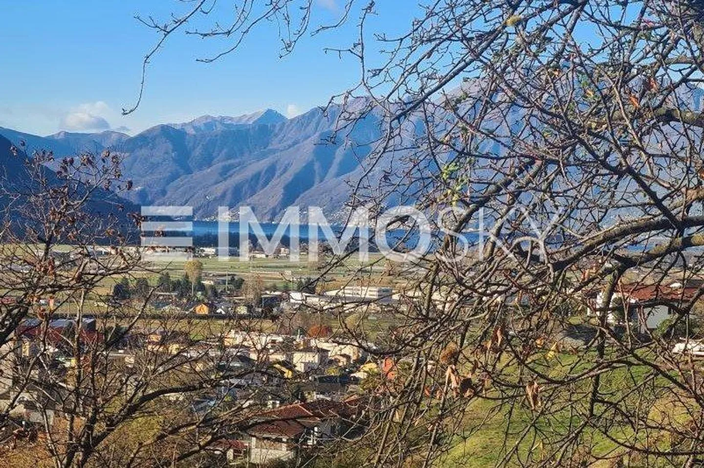 Casa con due appartamenti: vivi in uno, guadagna con l’altro - Foto 1 di 4