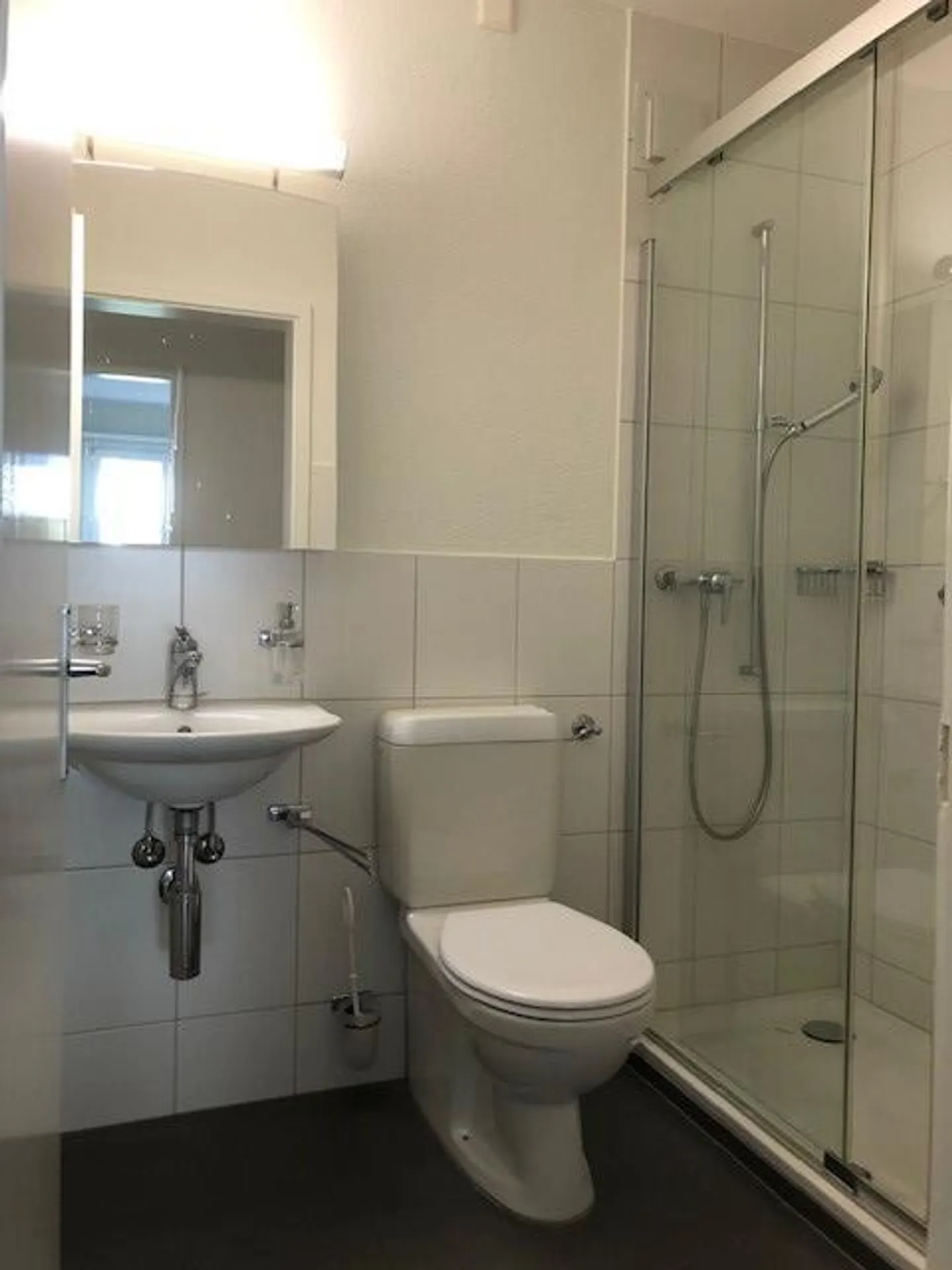 Beautiful 3-room apartment in Niederscherli for rent - Photo 3 of 8