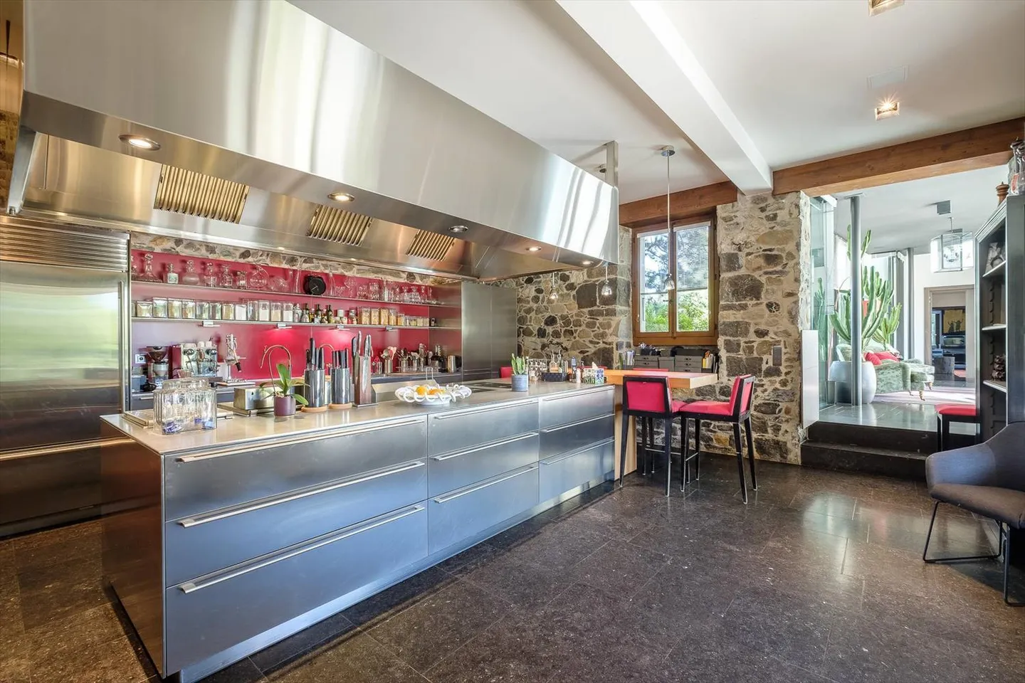 Splendida proprietà di carattere - Foto 3 di 6