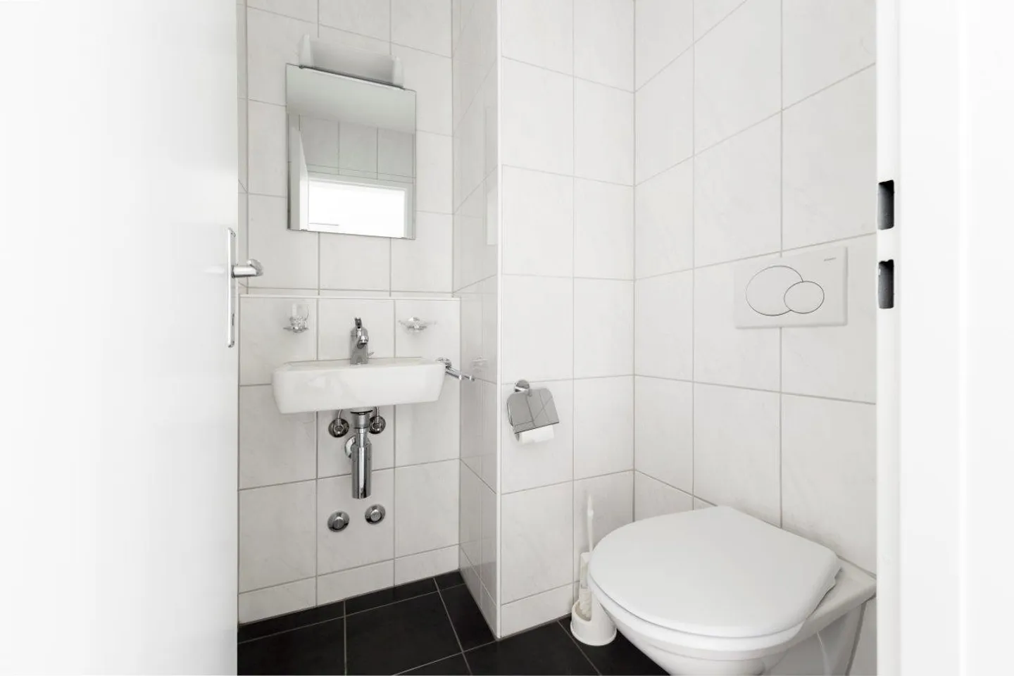 Apartment for rent - Photo 5 of 9