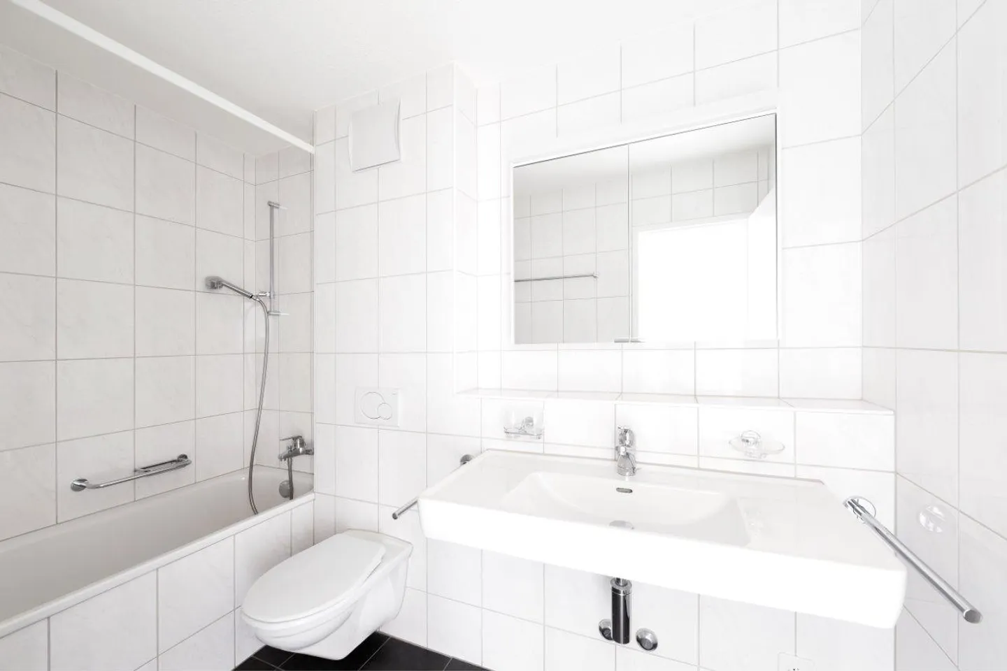 Apartment for rent - Photo 6 of 9