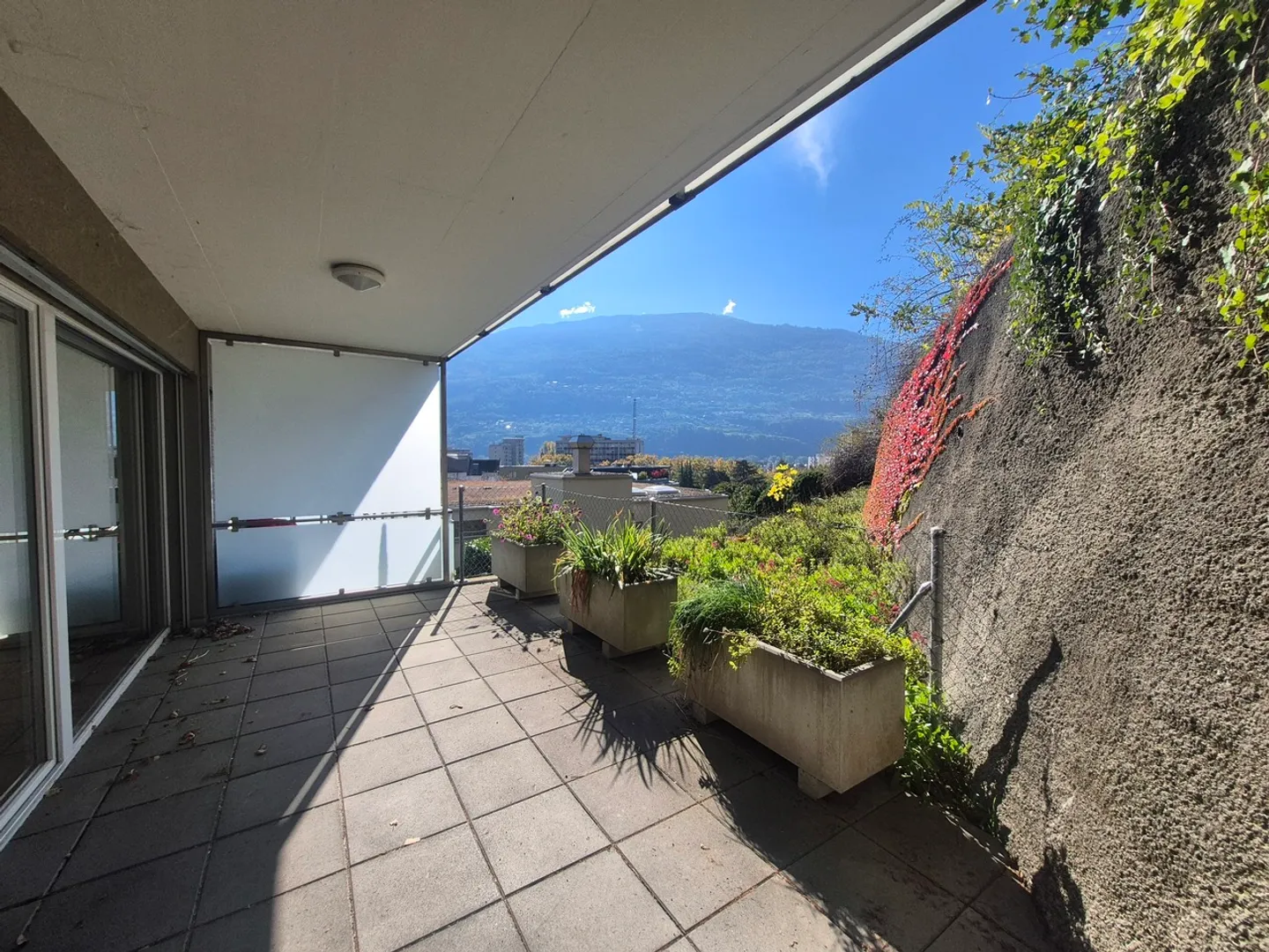 Appartement à louer - Photo 2 sur 9