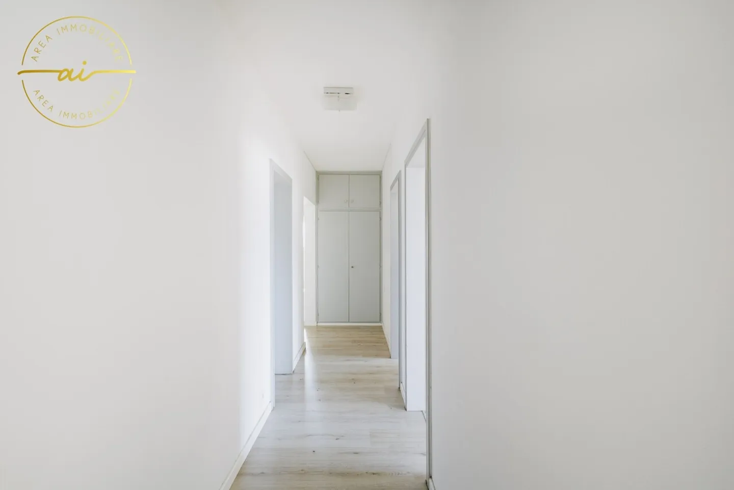 4.5-ROOM APARTMENT WITH TERRACE IN BALERNA - Photo 10 of 13