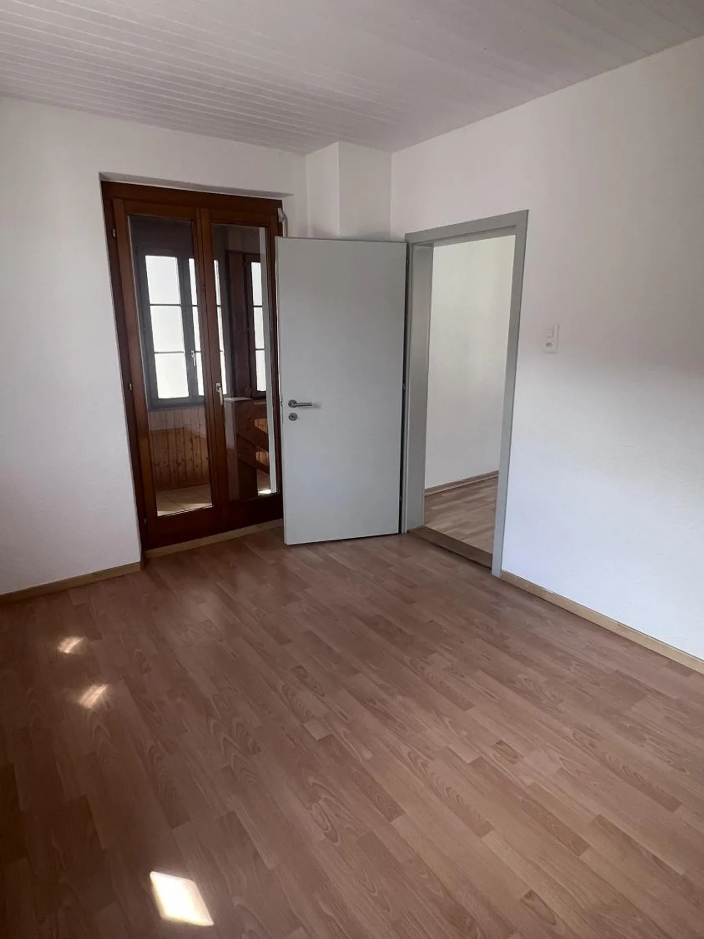 Appartement spacieux à Moutier - Photo 3 sur 11