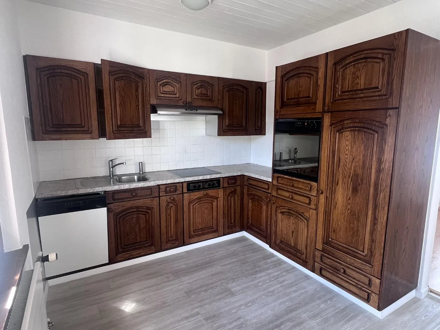 Appartement spacieux à Moutier - Photo 4 sur 11