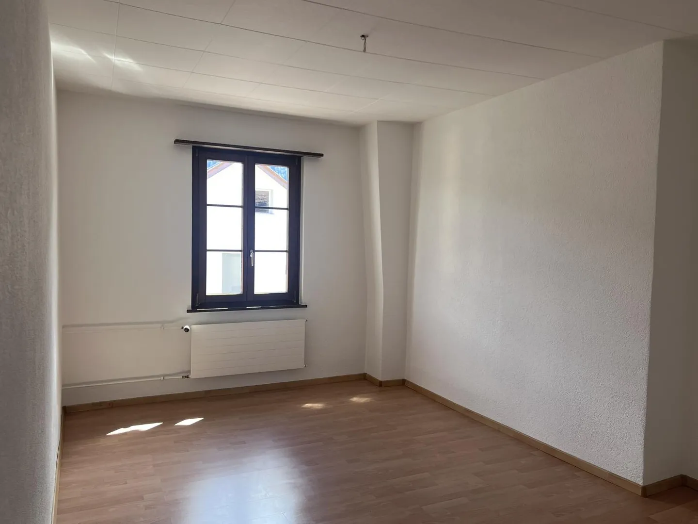 Appartement spacieux à Moutier - Photo 5 sur 11