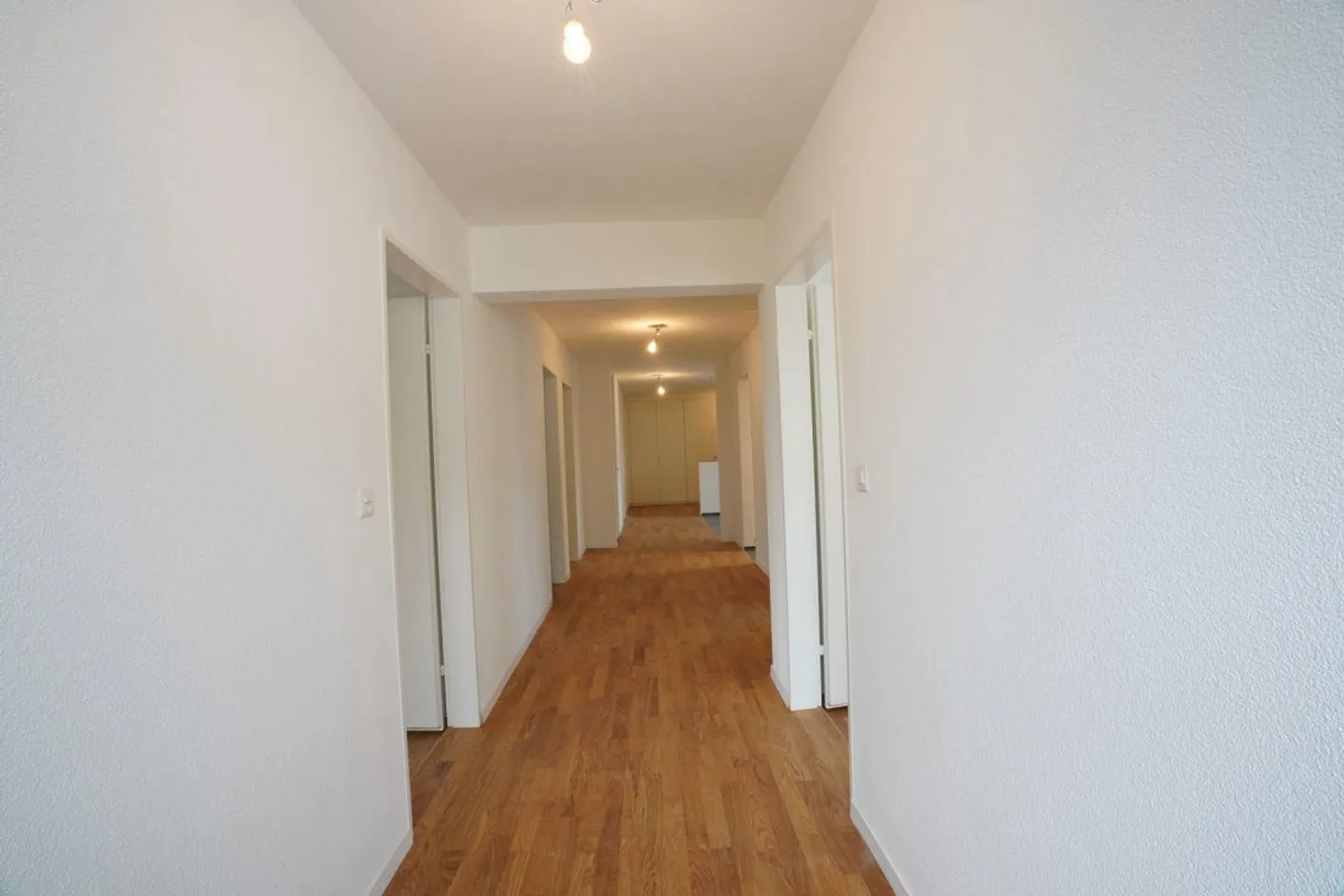 Geräumige Wohnung mit Wintergarten - Foto 11 von 14