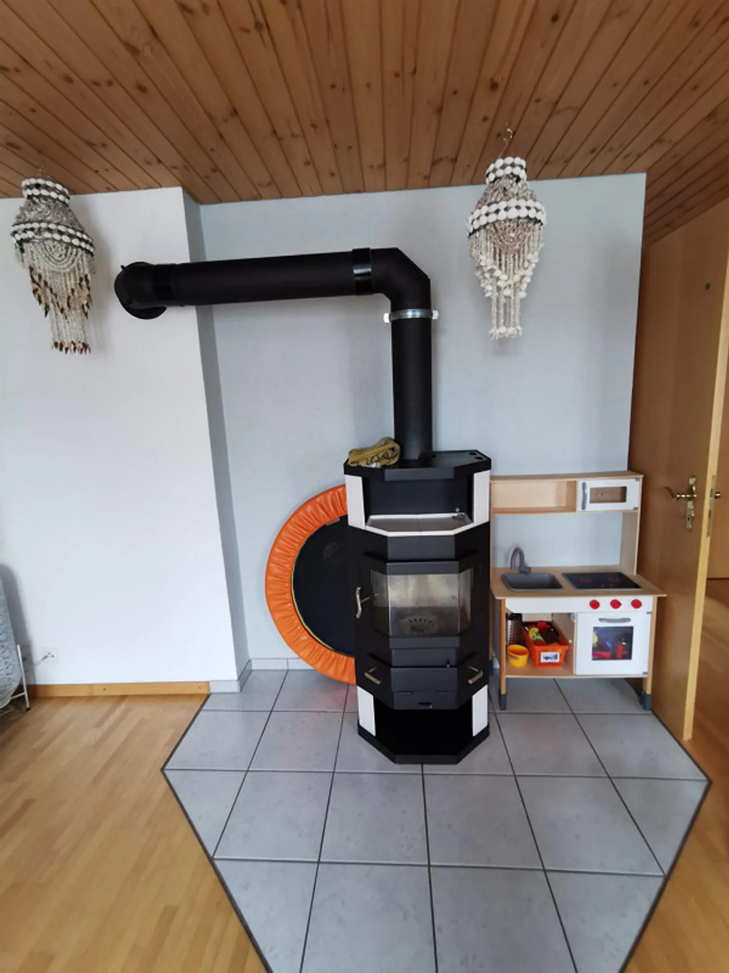 Beautiful, bright 5.5-room maisonette apartment for rent - Photo 2 of 16