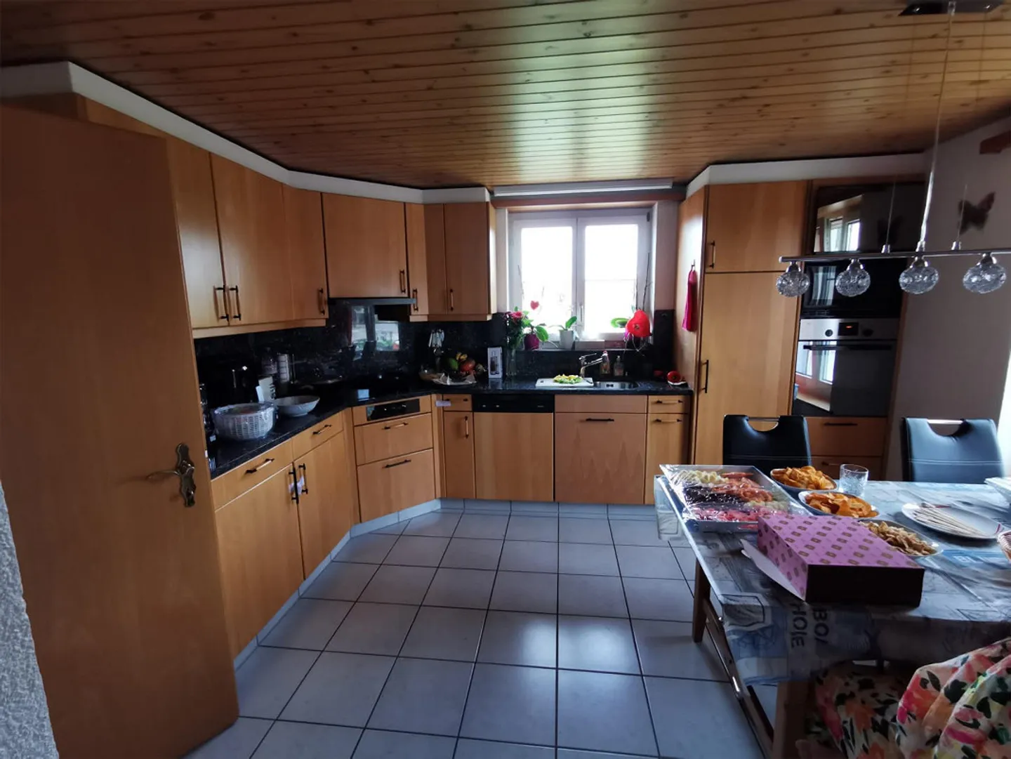 Beautiful, bright 5.5-room maisonette apartment for rent - Photo 5 of 16