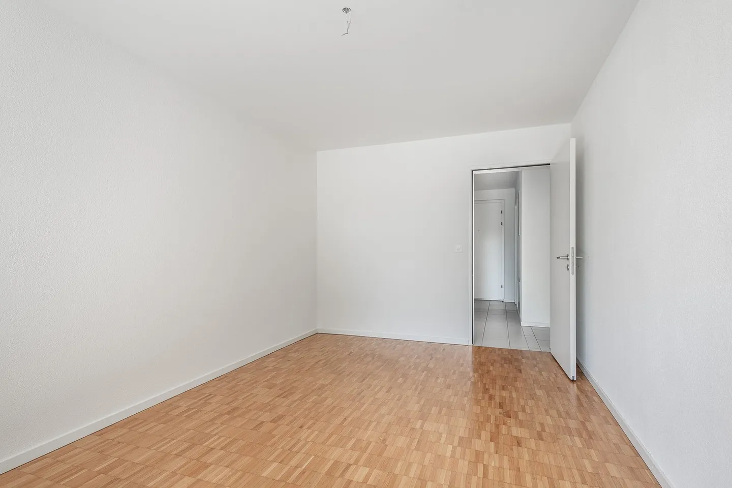 Dream apartment in Bülach-West seeks tenants! - Photo 11 of 12