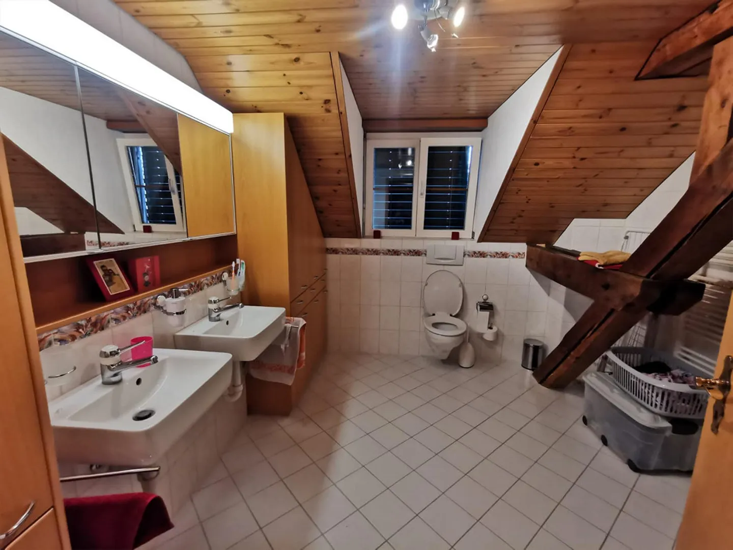 Beautiful, bright 5.5-room maisonette apartment for rent - Photo 7 of 16