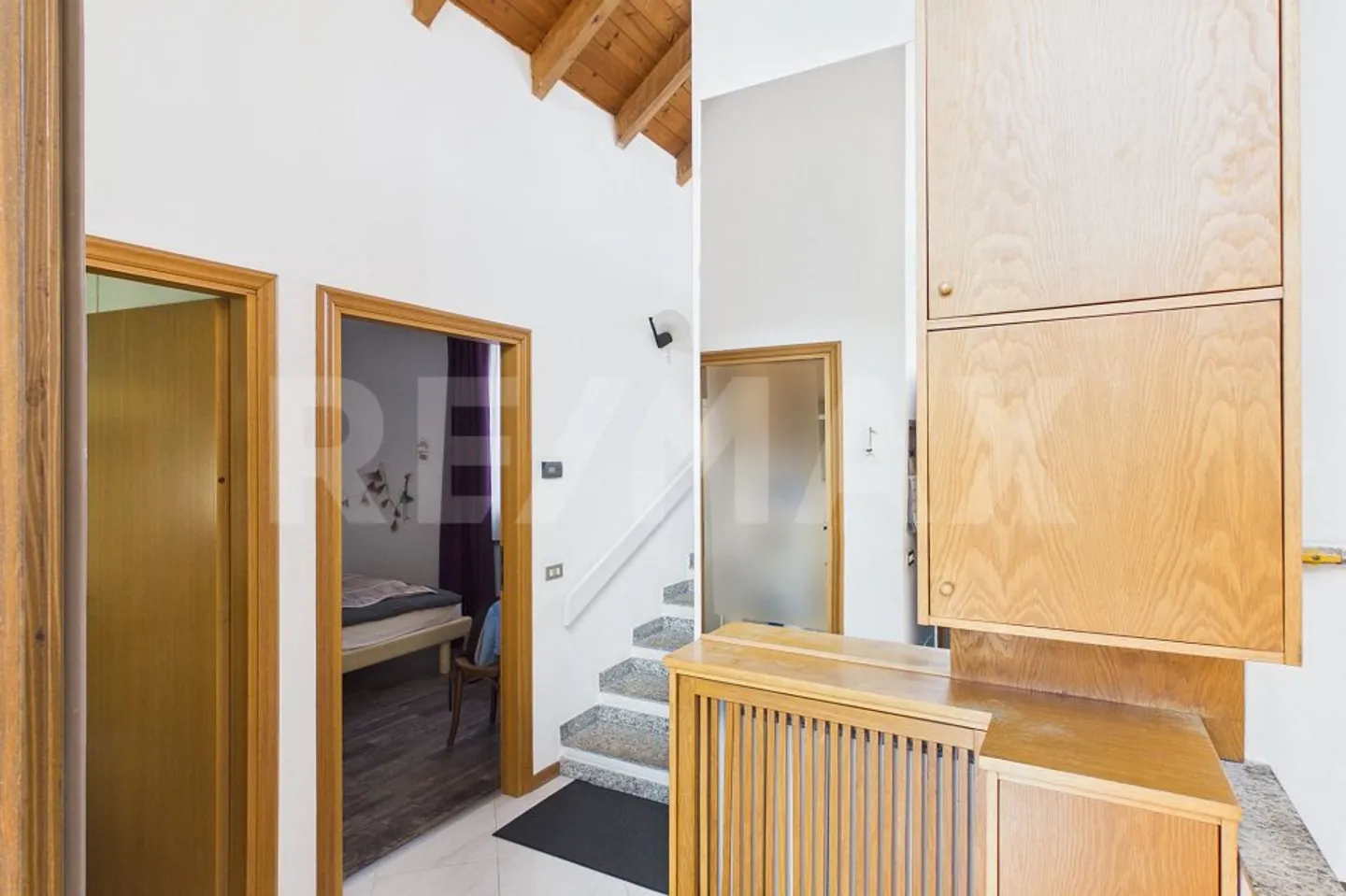 Cuasso - Italy: Beautiful 4½-room house with stunning lake view and boat space - Photo 5 of 13