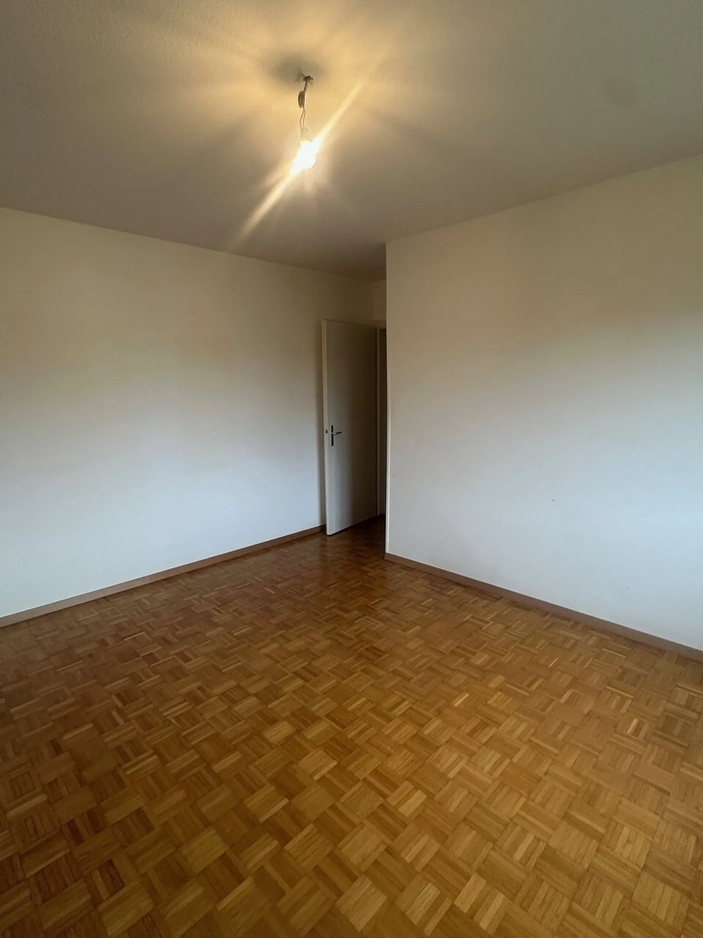 Wohnung mit 3.0 Zimmern im 2. Stock - Foto 5 von 5